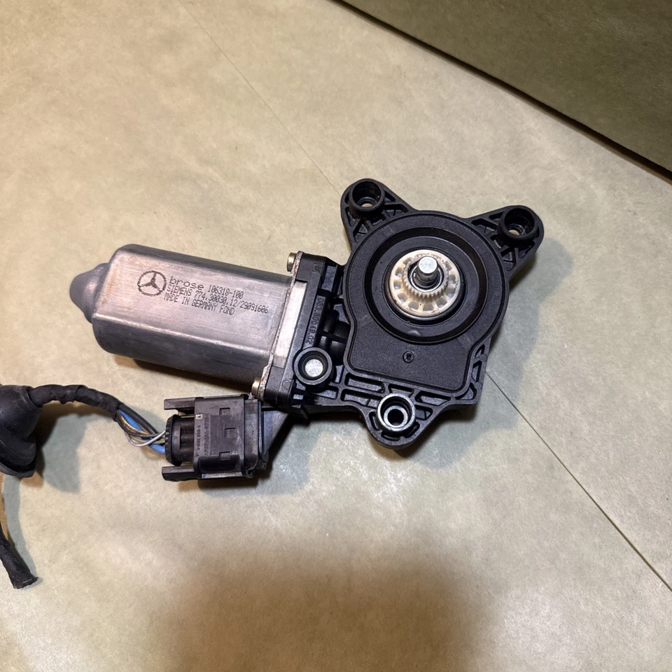 00-06 Unidad de motor regulador ventana lateral derecha trasera mercedes w215 cl600 cl55 fabricante de equipos originales Foto 1 de 3