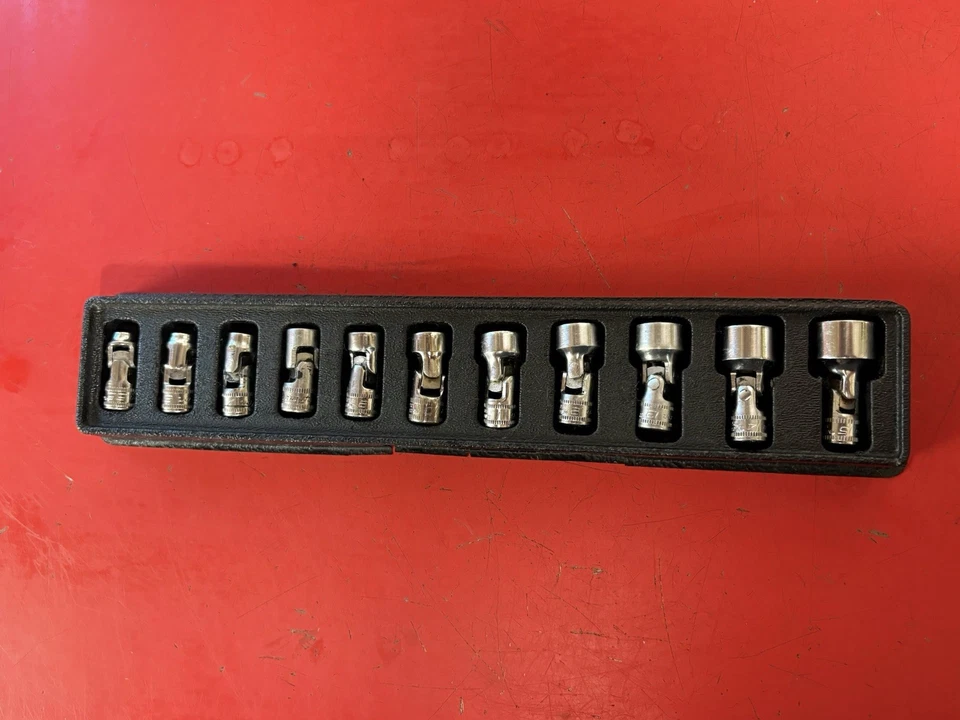 SNAP-ON 1/4" DRIVE METRIC SHALLOW SWIVEL 11 PC SOCKET SET 5.5mm to 15mm - Image 1 of 4