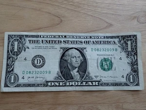 August 8th 2009 (D 08232008 B) BIRTHDAY Note $1 One Dollar Bill - Picture 1 of 2