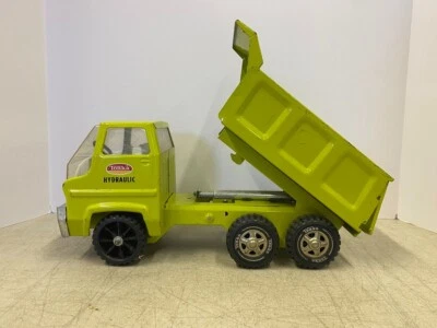 Vintage 1970s Lime Green Tonka Hydraulic Dump Truck Construction Toy Vehicle - Image 1 of 4