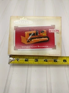 Hallmark Tonka Giant Bulldozer Keepsake Ornament 2004 Die Cast Metal New - Picture 1 of 5
