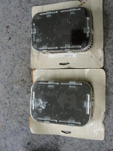 (2) Conjunto de purificador de aire rectangular cromado Empi - IDF Weber 4-1/2" X 7" X 2-1/2" - Imagen 1 de 10