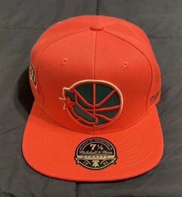 Mitchell & Ness Golden St Warriors NBA 50th HWC Dynasty Fitted Hat Hot Pink/Teal - Image 1 of 4