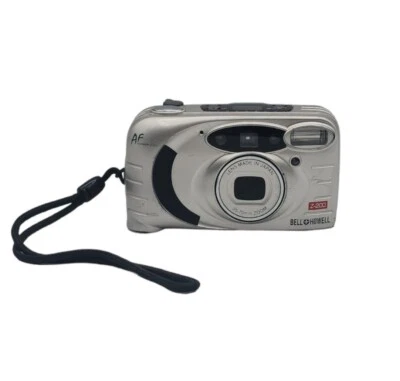 Bell & Howell Z-200 35mm VTG Zoom Point & Shoot Film Camera Built-in Flash Grey - Image 1 of 4
