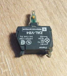 ZAL-VB4 TELEMECANIQUE 24V RED - Imagen 1 de 4
