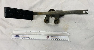 1980-86 Ford Gas Pedal F150 F250 F350 OEM Truck Bronco Used Throttle Pickup - Image 1 of 3