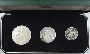 1964 Bank of Zambia Three Coin Proof Set in OGP - Picture 1 of 1