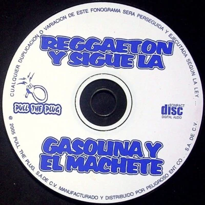 REGGAETON Y SIGUE LA GASOLINA Y EL MACHETE CD, 22 TRACKS, NO JEWEL CASE, TRIMMED Foto 1 de 2