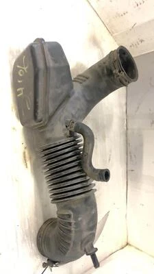 Tubo/resonador de admisión de aire Hyundai Sonata 2011-2014 usado OEM 281303Q160 Foto 1 de 4