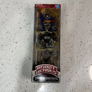 TRANSFORMERS ROBOT HEROES Rotf Christmas Xmas Limited Release 3 Pack Optimus Toy - Picture 1 of 3