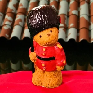 RR Hill Upcott Collection Miniture London Guard Bear 3cm Ex Condition No Box.  - Picture 1 of 8