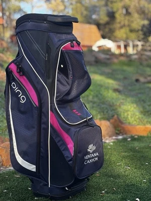 Bolsa de carrito de golf Ping Traverse azul marino/rosa damas divisores superiores de 14 vías correa única Foto 1 de 4