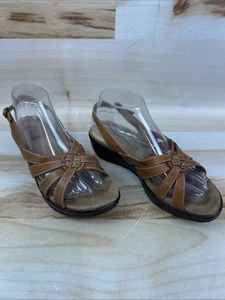 Clarks Sandals Women’s Size 7M Wedges Heels Leather Upper Brown - Picture 1 of 10
