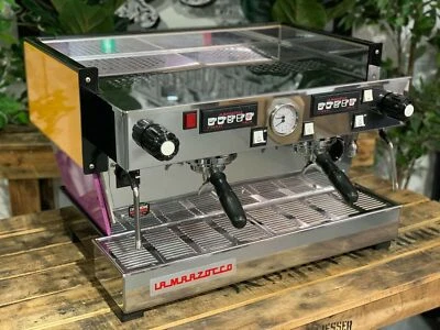MÁQUINA DE CAFÉ ESPRESSO LA MARZOCCO LINEA CLASSIC PERSONALIZADA PÚRPURA Y NARANJA 2 GRUPOS Foto 1 de 4