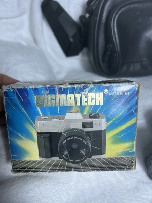 Cámara Sigma Tech 35 mm vintage nueva stock antiguo con estuche de cuero y estuche Japón Foto 1 de 4