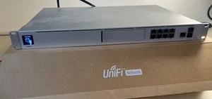 Ubiquiti UniFi Dream Machine Pro UDM-Pro Excellent Condition (Used) - Afbeelding 1 van 2
