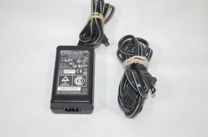 Sony AC-L25B AC-L200 B AC-L200C AC-L200D AC-L200F AC-L200P Camera Charger - Picture 1 of 1