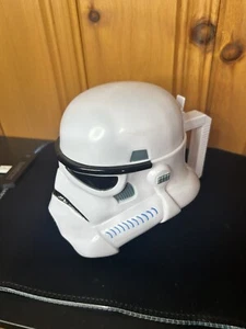 Disney Parks Star Wars Storm Trooper Sammlerstück Kunststoffbecher mit Deckel - Bild 1 von 6