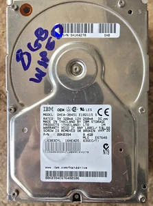 Ibm 8.4gb hdd, dhea-38451, p/n: 00k0394, mlc: e67648 - Bild 1 von 1