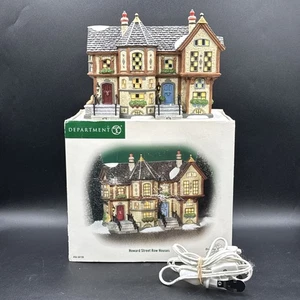 Dept 56 DICKENS VILLAGE - HOWARD STREET ROW HOUSES 8.5" Christmas 2004 58728 - Picture 1 of 19