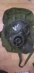 S10 Size 2 Gas Mask, Filter & Bag Military SAS Army NBC British Respirator NBC - Picture 1 of 8