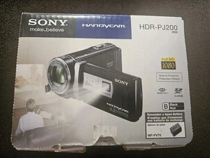 Sony HDR-PJ200 High Definition Handycam with built in projector - Picture 1 of 8
