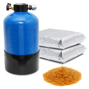 Blue 5 Cubic Foot DI Fiberglass Tank for Window Cleaning, Car Washing and More