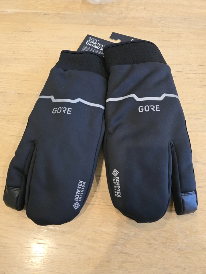 Guantes de ciclismo Gor-Tex Gortex 3XL Infinium térmicos divididos 100656 negros. Foto 1 de 4