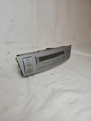 2004-2006 Toyota Camry Solara OEM A/C Heat Climate Control Panel 55900-AA011 - Image 1 of 4