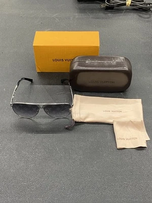 LOUIS VUITTON Z2314U (PD5032371) Foto 1 de 4