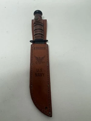 KA-BAR, Olean, Nueva York Cuchillo de caza y funda de cuero de la Marina de los Estados Unidos Foto 1 de 4