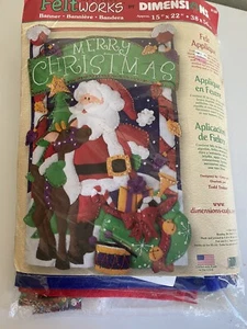Dimensions Feltworks Christmas Banner MERRY CHRISTMAS 15" X 22" Felt Kit 8106 - Picture 1 of 2