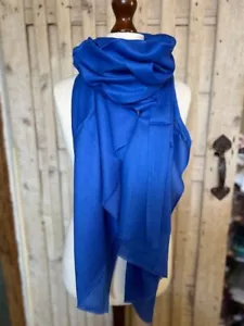 Royal blue fine lightweight merino wool & silk pashmina by Pashmina Love - Picture 1 of 4
