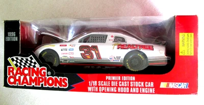Racing Champions 1:18 NASCAR 31 Mike Skinner Realtree Chevrolet Monte Carlo 1996 - Image 1 of 3