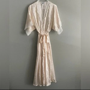 Laura Adams langer Satin Spitzen Morgenmantel pfirsich rosa Gr. S Vintage Kimono Morgenmantel - Bild 1 von 12