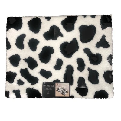 Nueva alfombra de baño Rachel Zoe 20 x 32 pulgadas negro blanco estampado de manchas de animales Foto 1 de 2