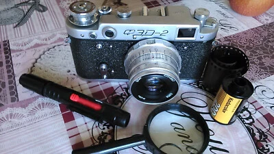 FED 2 Vintage 35mm Film Camera Rangefinder Lens Industar-26m Leica copy ussr+box - Image 1 of 4