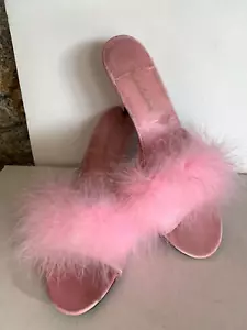 Pantofole sexy vintage rosa raso e piuma rosa taglia 10 scarpe retrò pin up tacchi 3,5 - Foto 1 di 14