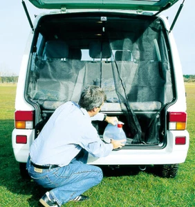 Brandrup FLYOUT Moskitonetz für VW T4 California Heckklappe mit VW Verkleidung - Bild 1 von 1