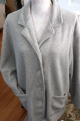 Chaqueta deportiva Kim Rogers para mujer M polar abotonada gris bolsillos ligera Foto 1 de 4