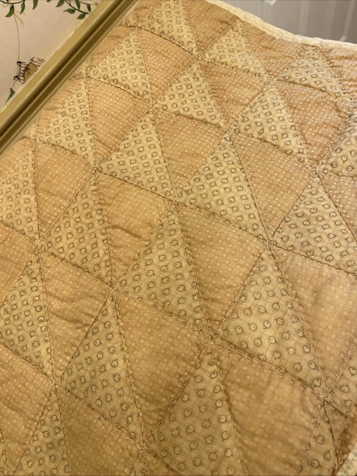 MUY ANTIGUA 1850 GRANERO LEVANTAMIENTO CABAÑA DE TRONCOS AMERICANA Antigua Manta Edredón Beige 48x40 Foto 1 de 4