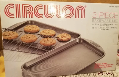 CIRCULON 3-Piece Non-Stick Backing Sheets (2) and Cooling Rack NIB - Image 1 of 3