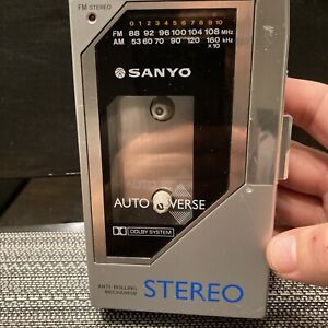 Vintage Sanyo Portable Cassette Player/Radio, Model M-G98D PARTS ONLY