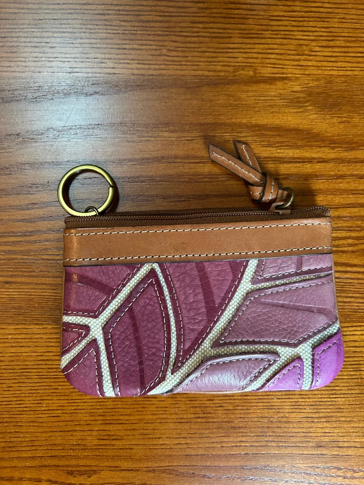 Cartera cambio marca Fossil lona y cuero patrón de hojas púrpura Foto 1 de 3