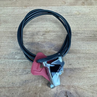 Neu! SRAM Red AXS Flat-Mount zweiteiliger Scheibenbremssattel + Adapter hinten - Bild 1 von 4