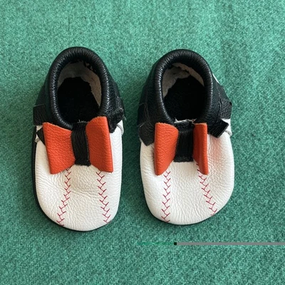Zapatos de béisbol mocasín de cuero para bebés niños naranja 6-12 meses Foto 1 de 4