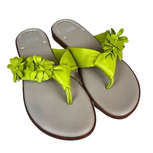 Johnston & Murphy Rhonda Sandals - Flower Accent Metallic Color Size: 6.5 M - Picture 1 of 5