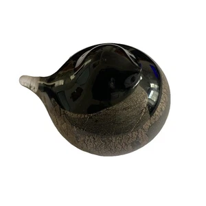 Isle Of Wight Bird Figurine, Paperweight Ornament - Picture 1 of 6