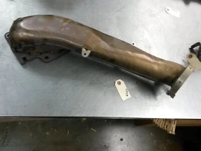 Tubo de salida de escape turbo Chevrolet Silverado 2500 HD 2003 6,6 Duramax diésel Foto 1 de 4