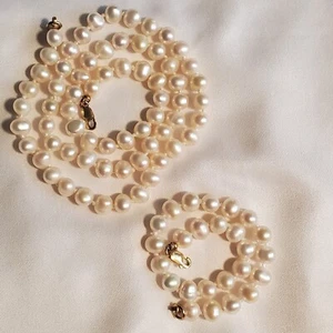 SPLENDIDO set collana e bracciale 7" perle abbinate antiche autentiche 34 grammi - Foto 1 di 9